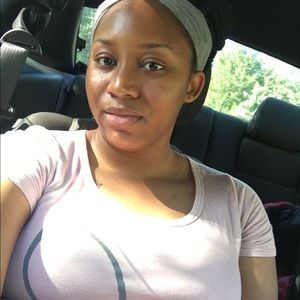 Meet your Posher, Ayana